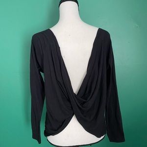 Fabletics back twist black long sleeve top size M